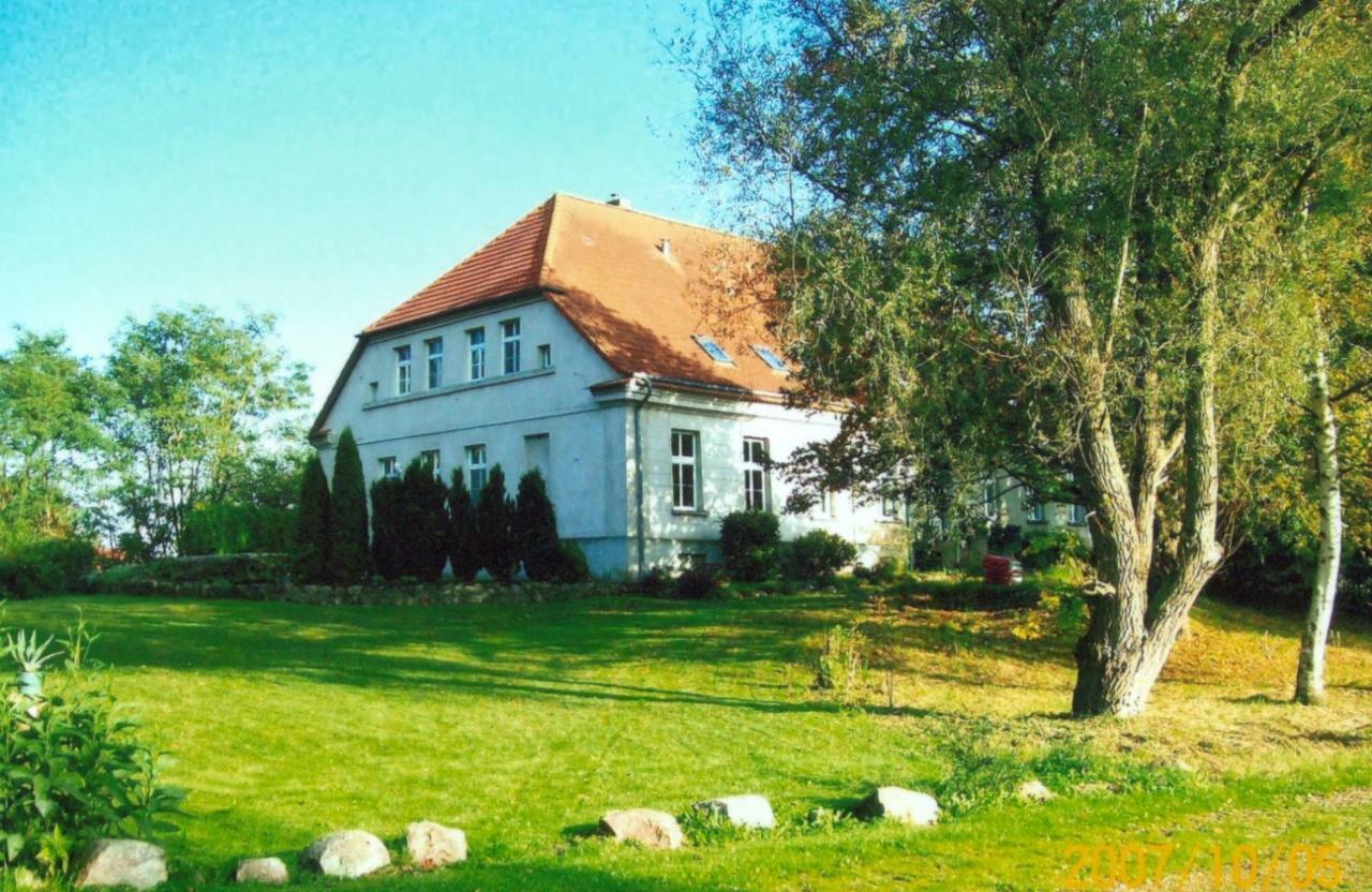 Alt JargenowGutshaus Alt-Jargenow公寓 外观 照片